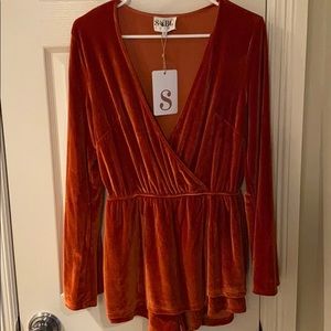 Sabo Skirt Orange velvet romper